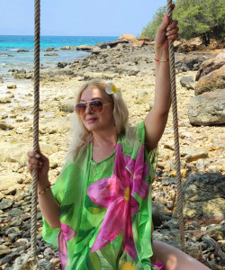 Частная массажистка Лара 