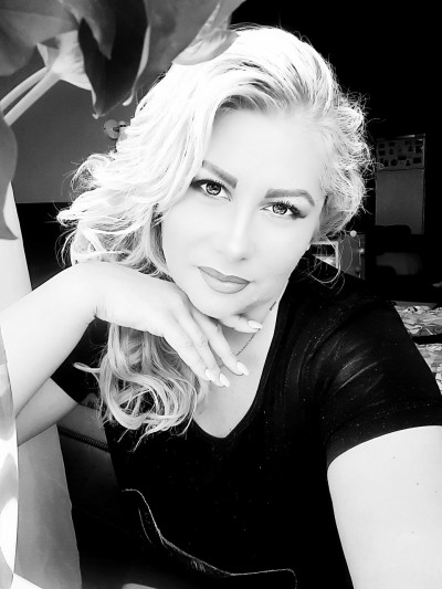 Частная массажистка Кира 