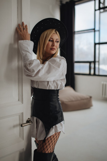 Частная массажистка Рита, Санкт-Петербург - фото 1