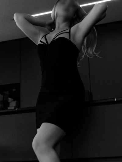 Частная массажистка Дина 