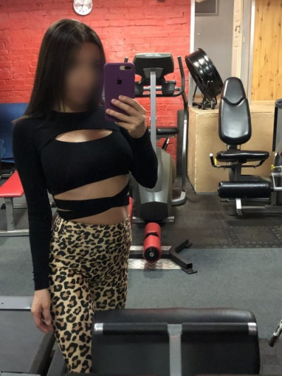 Частная массажистка Вика 