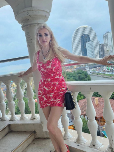 Частная массажистка Елена 