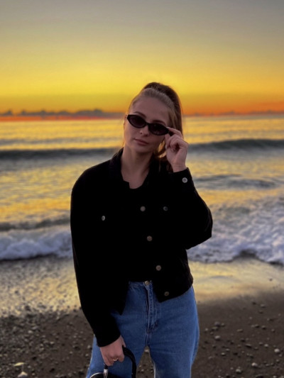 Частная массажистка Елизавета 