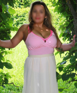 Частная массажистка Лора 